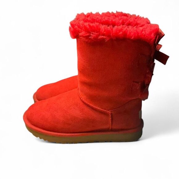 Pink Ugg Bailey Boots - Picture 2 of 5